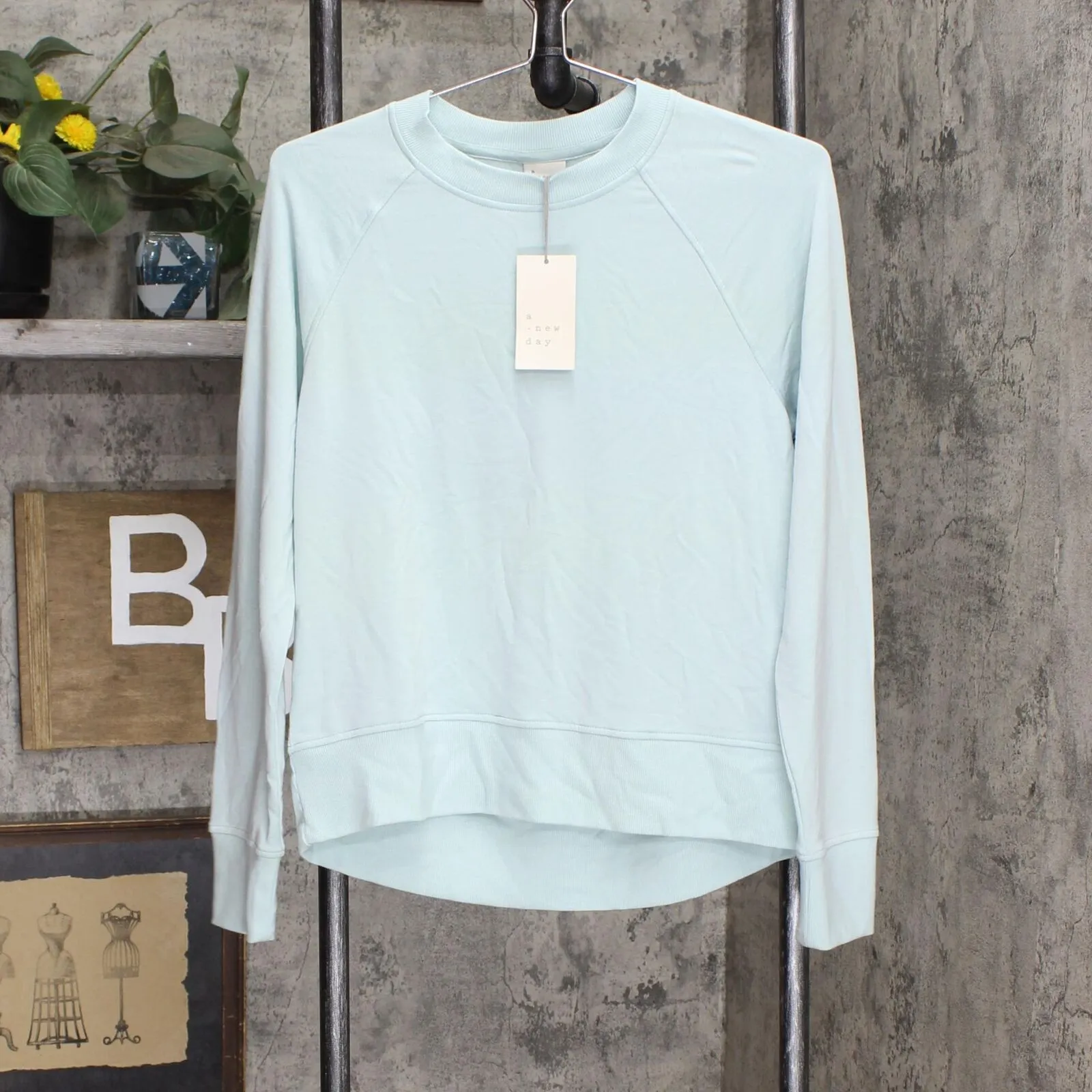 A New Day Women's Raglan Sleeve Sweatshirt 79315946 Aqua Blue S