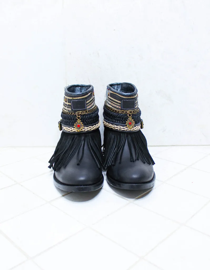 Custom Made Boho Boots in Black | SIZE 40