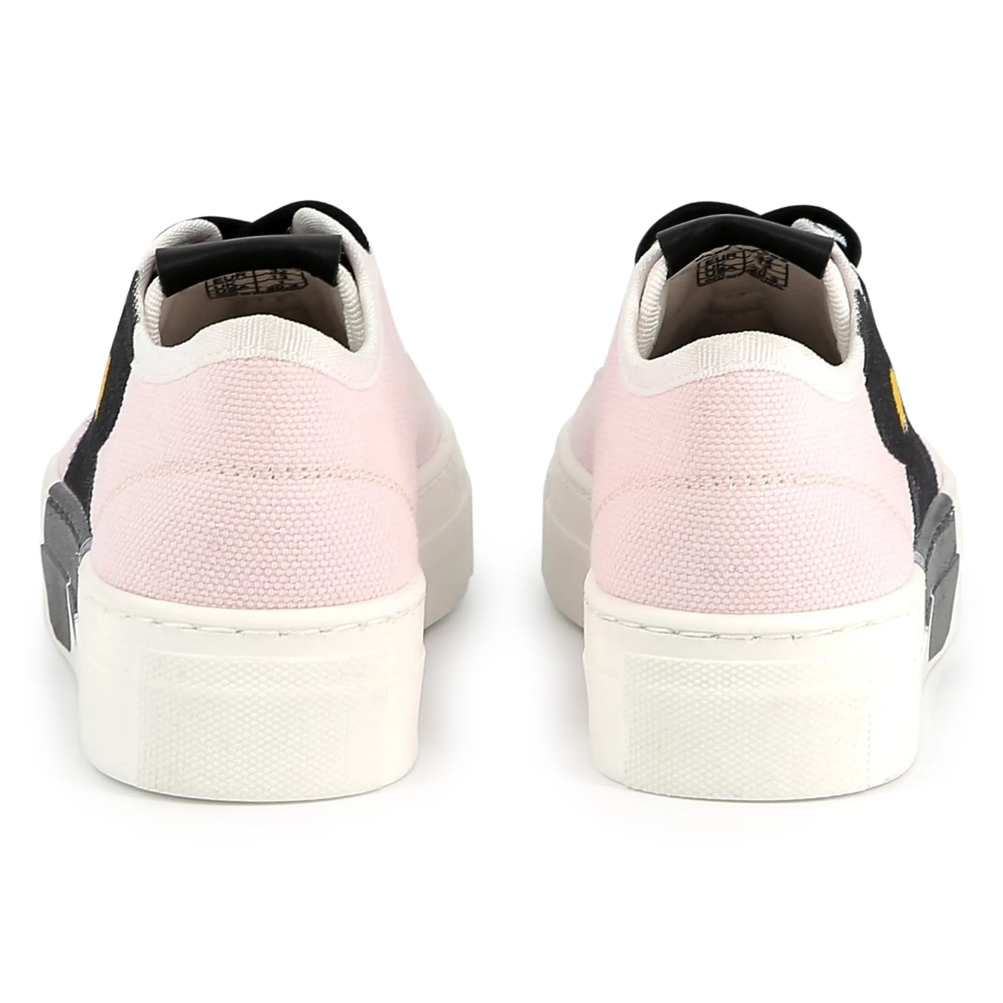 Daisy pink sneakers by Marc Jacobs