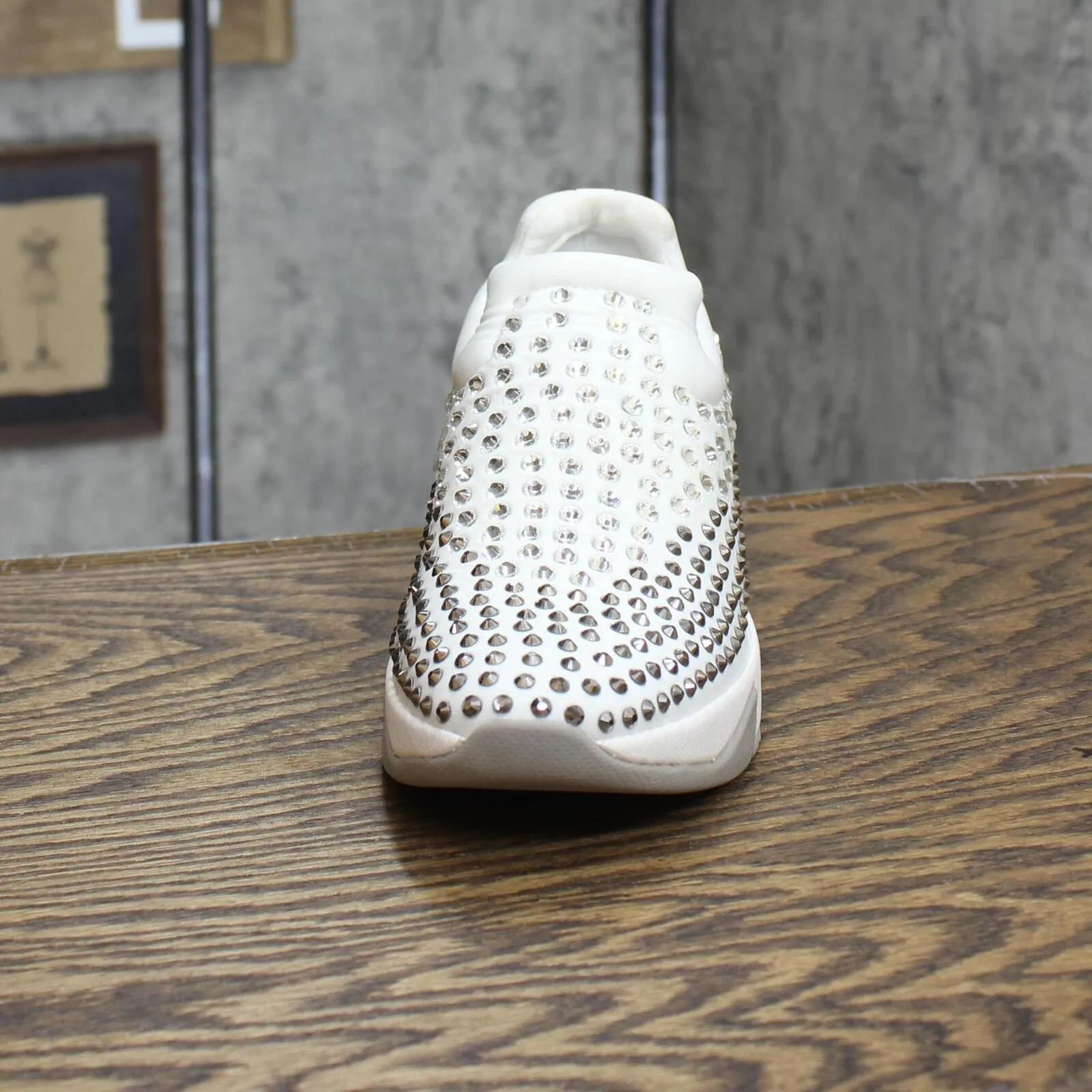 Inc Rhinestone Oneena Sneakers Amputee Replacement Left Shoe Only White 7M