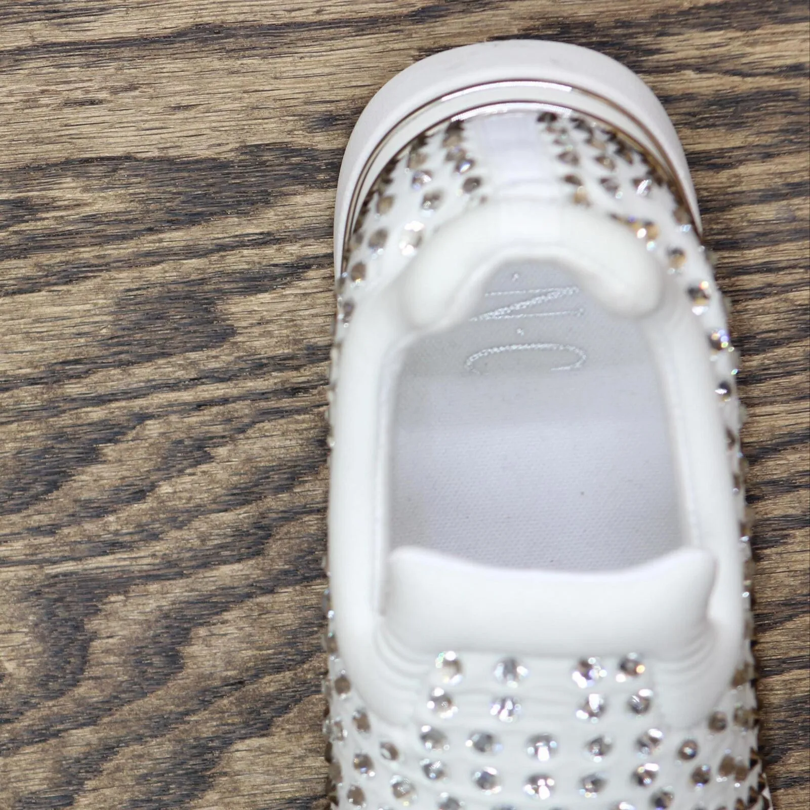 Inc Rhinestone Oneena Sneakers Amputee Replacement Left Shoe Only White 7M