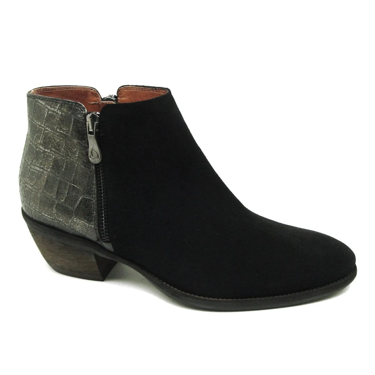 KA 18603 Black