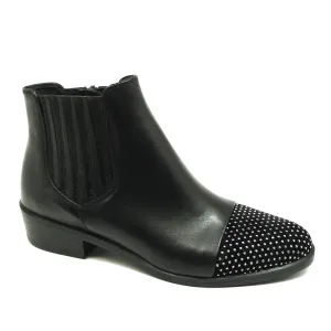 KA 7700 Black