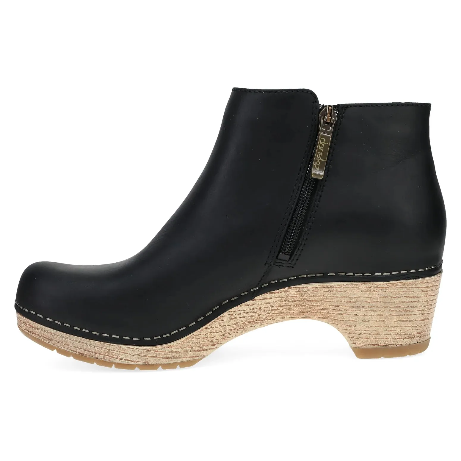 Lizanne (Black Oiled Pull Up)