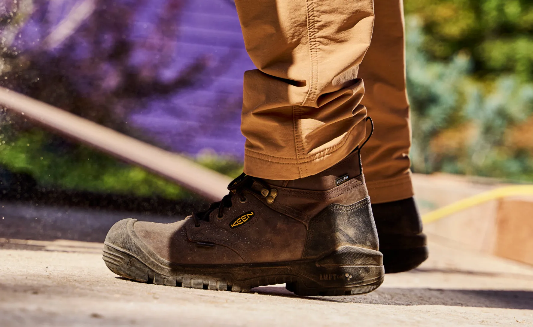 MEN'S INDEPENDENCE 8" WATERPROOF BOOT (SOFT TOE) - 1027675