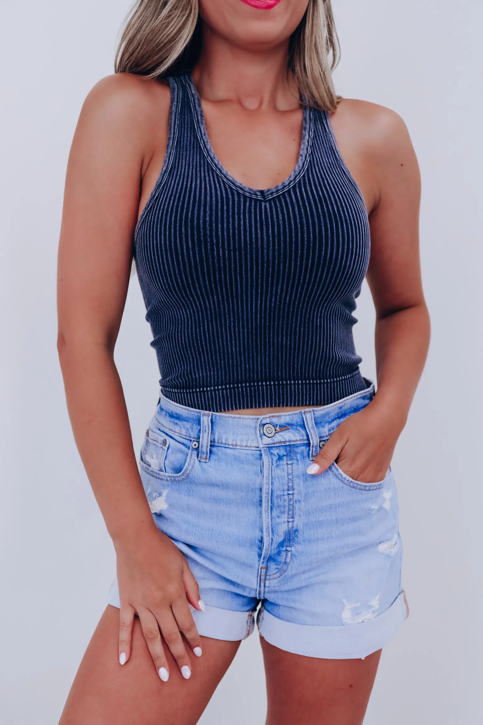 Must Have V-Neck Ribbed Tank - Ash Black