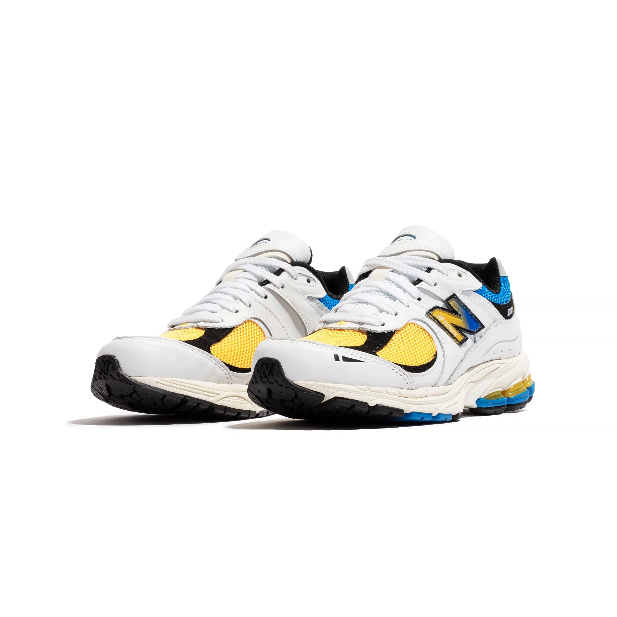 New Balance Mens 2002R Shoes