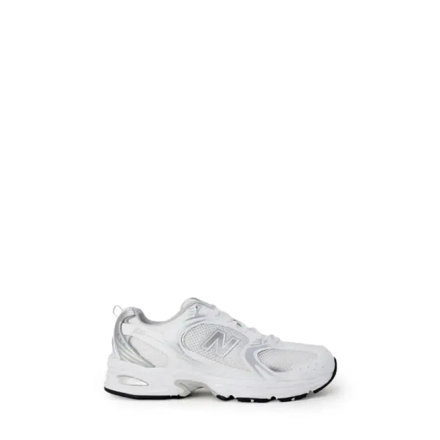 New Balance Women's Grey Sneakers in Faux Leather