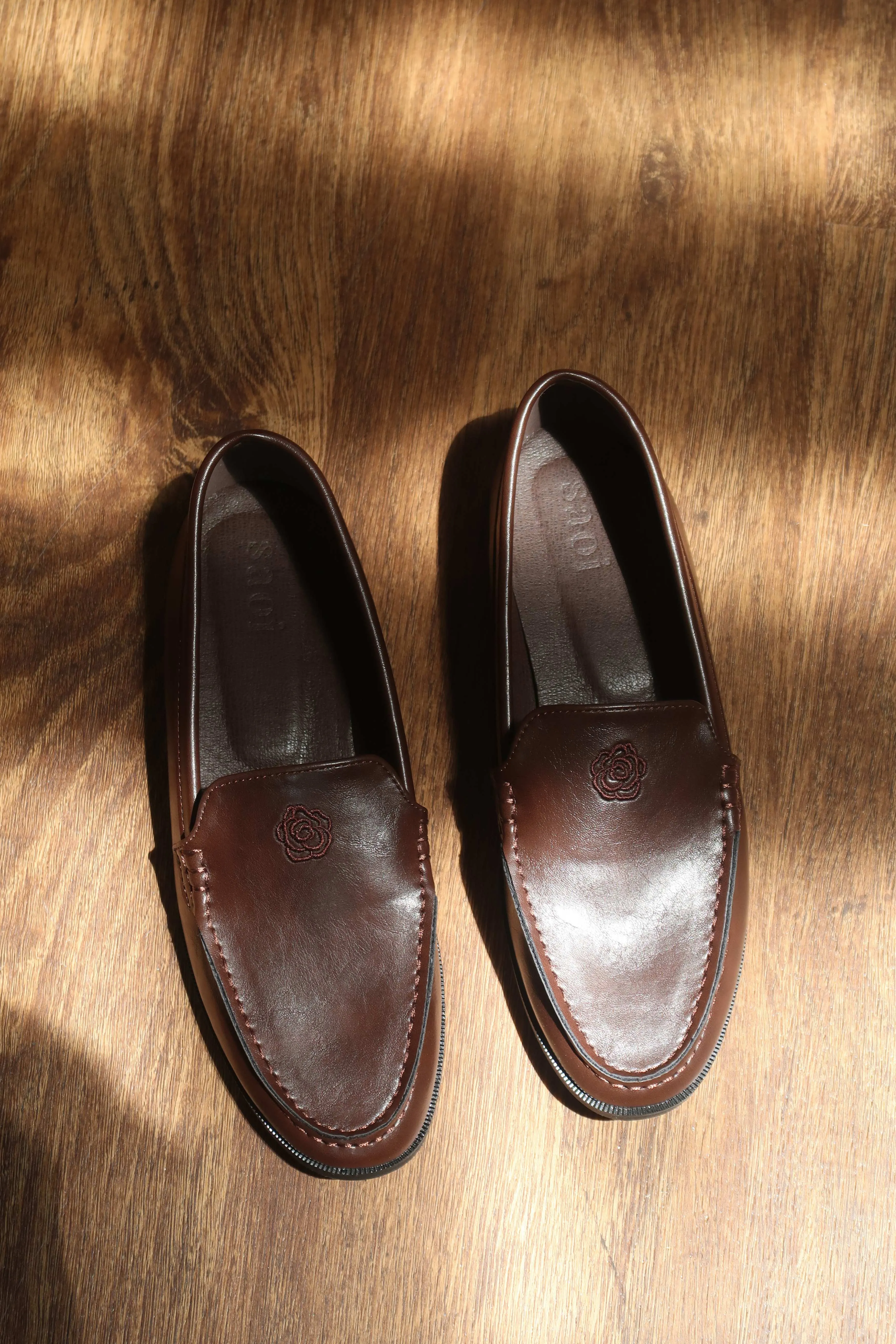 Rosa Loafers in Brown
