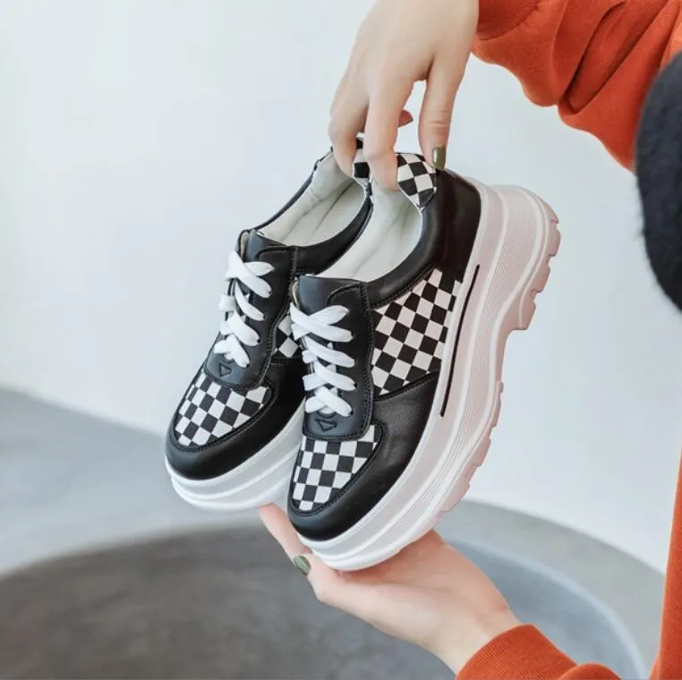 Small Feet Women's Thicksole Leather Sneakers MS367