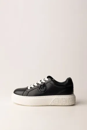 Sneakers con Dettagli Logo