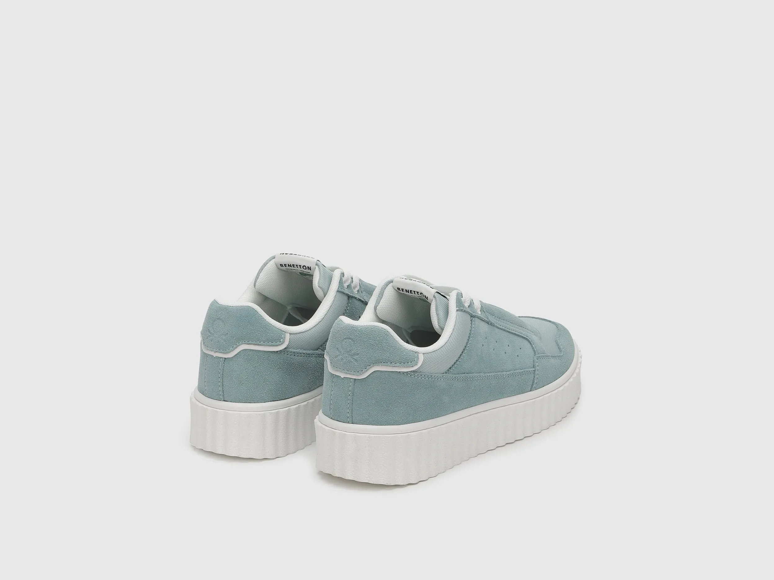Solid Pattern Lace-Up Sneakers