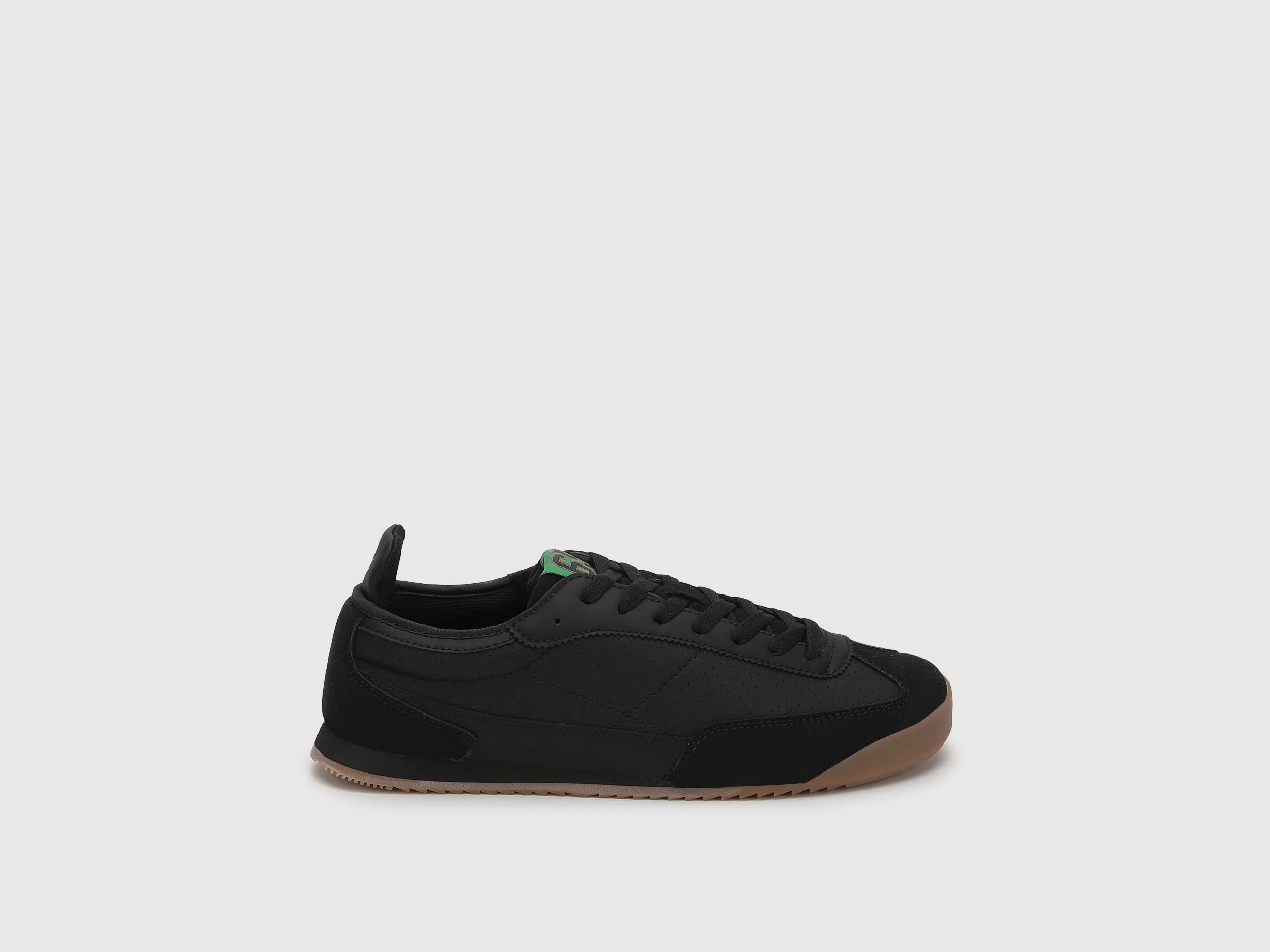 Solid Pattern Lace-Up Sneakers