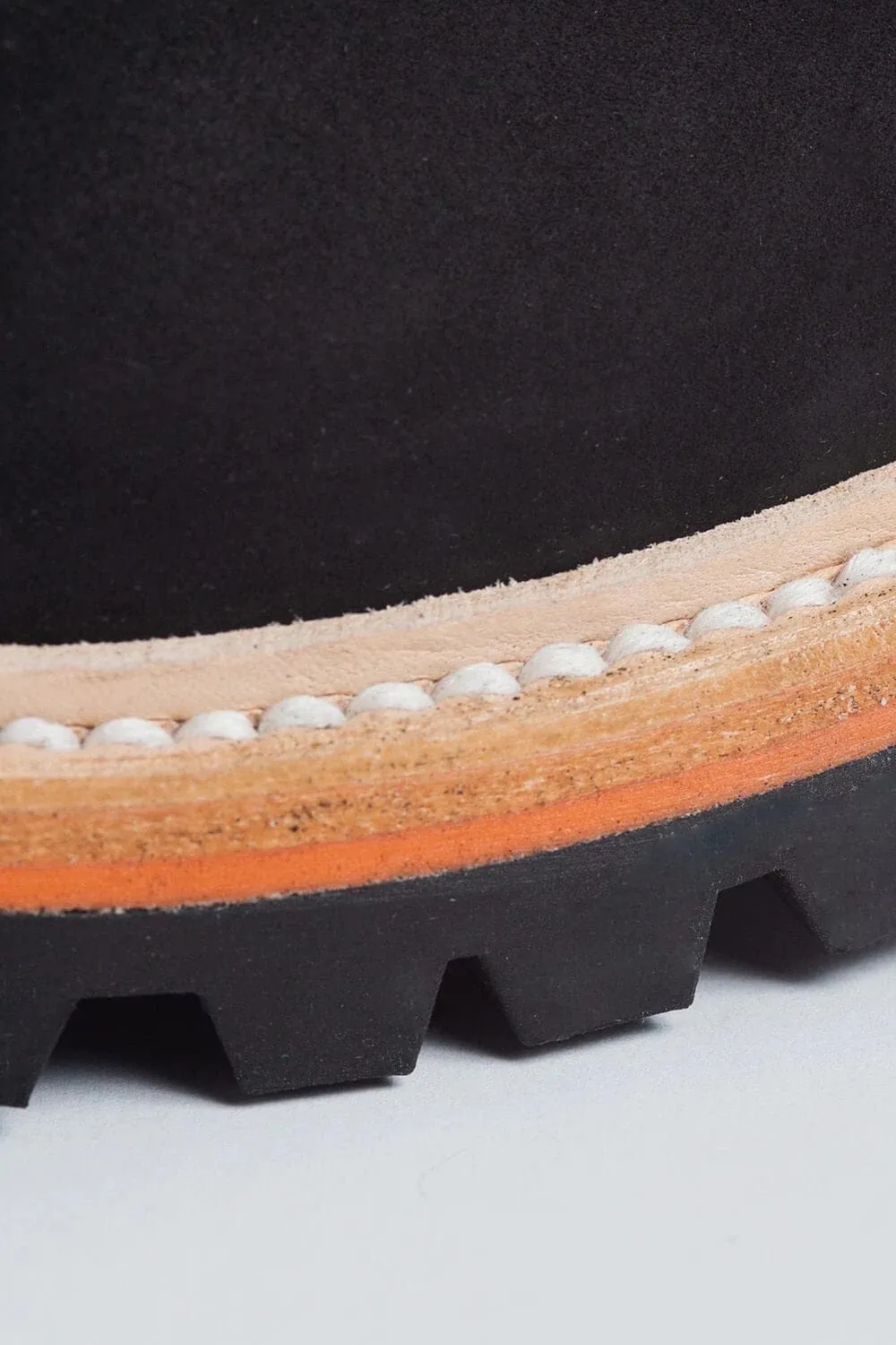 Tobacco Maverick Boots - Matte Black