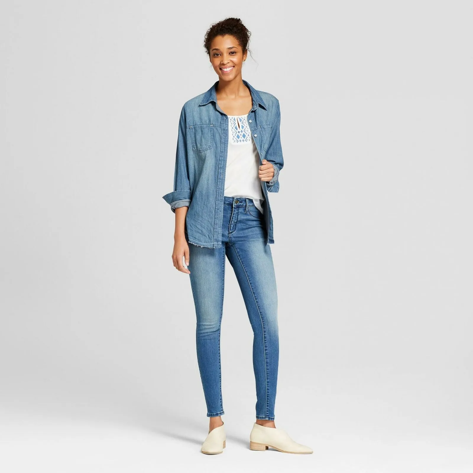 Universal Thread Women's Mid Rise Jeggings