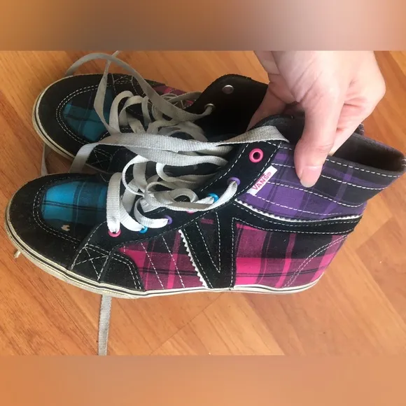Vans off the wall high hi tops purple pink blue plaid sneakers women MISSY Sz 4