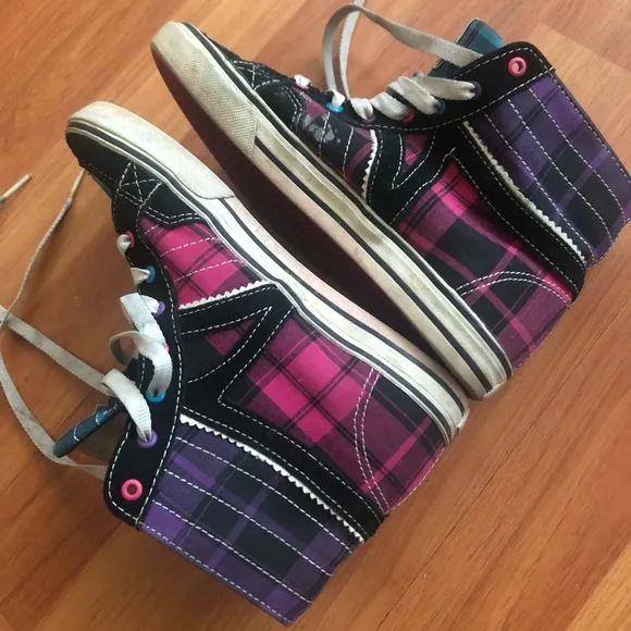 Vans off the wall high hi tops purple pink blue plaid sneakers women MISSY Sz 4