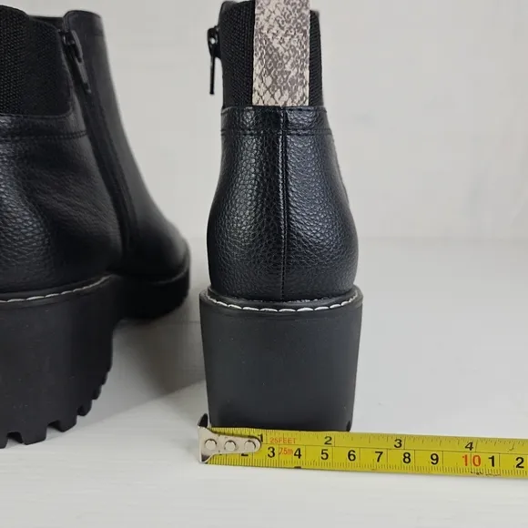 Women's Taci Boots - Universal Thread Jet Black Size 6