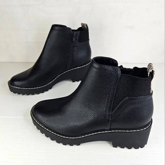Women's Taci Boots - Universal Thread Jet Black Size 6