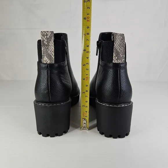 Women's Taci Boots - Universal Thread Jet Black Size 6